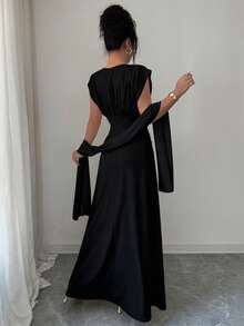 SHEIN Elenzya 无袖收腰修身拼接优雅浪漫女士连衣裙，饰以珍珠和水钻，适合派对、婚礼等场合。 - 黑色 - 查看 2