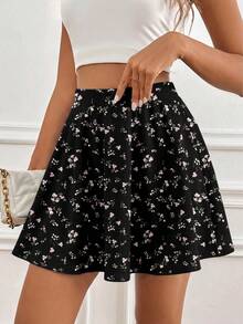 SHEIN Frenchy Váy/quần họa tiết hoa nhí kiểu dáng thường ngày dành cho nữ, họa tiết hoa nhí, trang phục mùa hè cho nữ. - Nhiều màu - Xem 4
