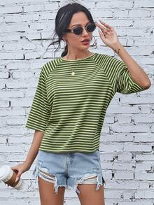 EMERY ROSE Raglan Sleeve Olive Green Print Tee Graphic Tees Women Tops Night Autumn Casual - Green - View 7