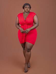 CurvyTilda Vestido sólido de color rosa elegante, para fiesta y citas con ajuste ceñido, detalles de cintura fruncida y cinturón anudado, longitud mini, para primavera/verano, talla grande - Rojo - Ver 4