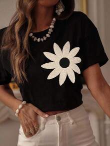 Serisse Women's Round Neck 3D Floral Pattern Casual Versatile Daily Wear T-Shirt - Black - View 3