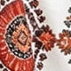 متعدد الألوان