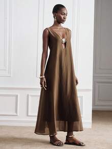 Aveloria Modichic Women's Solid Color Metal Decor Casual Party Long Dress - Coffee Brown - View 3