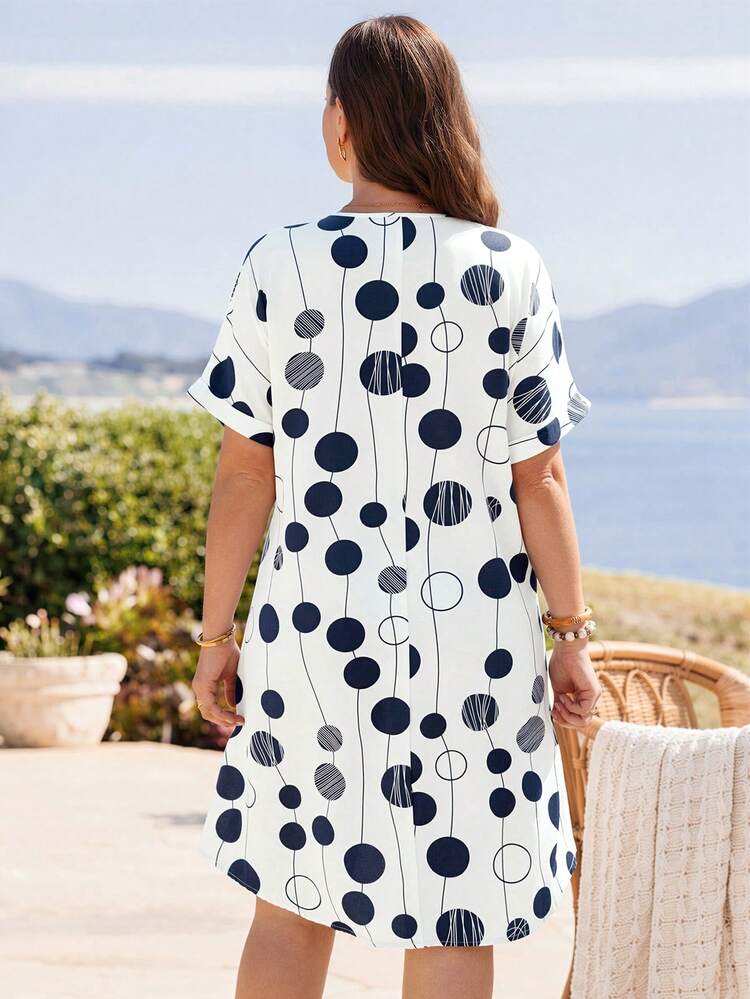 Plus Size Women's Summer Casual Vacation Country Polka Dot Print Round Neck Short Sleeve Dress,Suitable For Summer Vacation,Casual Holiday Style,Summer Outfits For Women ,Vacation Outfits Women ,Holiday Outfits For Women,Going Out Outfits, New Clothes,Simple And Fashionable For Everyday Wear,Suitable For Summer, Vacation, Daily Wear, Festival Outfits For Women,Country Concert Outfit,Beach Outfits For Women,Western Style,Flowy Dress,Boho Dress