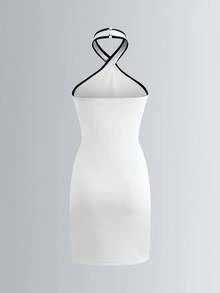 SHEIN Franclia Đầm ôm sát gợi cảm hở lưng phối màu tối giản cho nữ, đầm cổ yếm, đầm ôm sát cơ thể, đầm thanh lịch cho nữ, đầm cổ yếm trắng, đầm cho nữ, đầm trắng cổ yếm, đầm nữ, đầm ngắn, đầm ôm sát, đầm chất lượng cao, đầm phổ biến, đầm ấn tượng, đầm cỡ XXS. - trắng - Xem 3