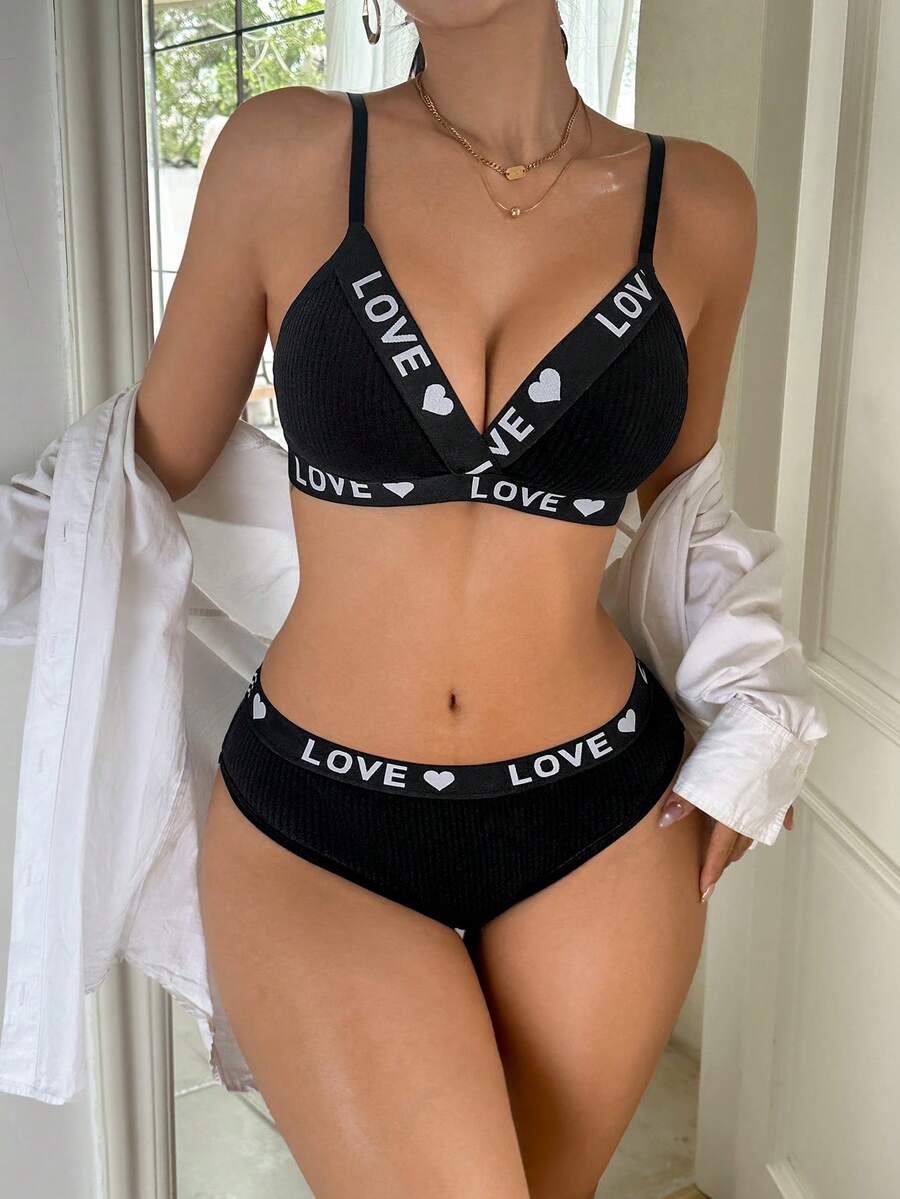 2pcs/Set Triangle Cup Wireless Padded Comfortable Daily Wear Women Bra Set - Black - View 1