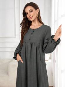 Al Najma Women's Casual Solid Color Arabic Style Dress - Grey - View 7