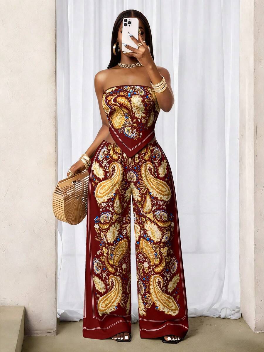 BamGleam Bộ 2 món gồm áo croptop không dây in họa tiết Paisley phong cách Bohemian với vạt áo bất đối xứng và quần ống rộng cạp chun, thích hợp cho kỳ nghỉ, đi biển và mặc hàng ngày vào mùa xuân/hè. - Màu Đỏ Sâu - Xem 1