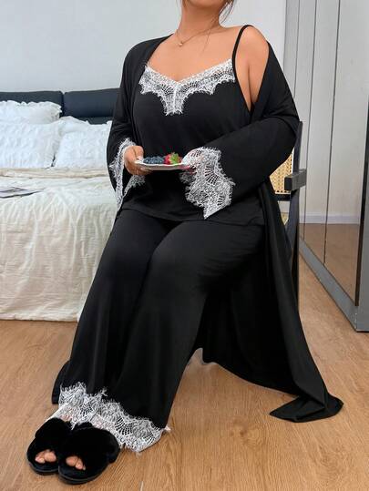 Napfluff CURVE Napfluff CURVE 3pcs Plus Size Lace Patchwork Robe & Sleepwear Set