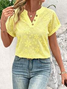 EMERY ROSE Women's Floral Embroidery V-Neck Short Sleeve Blouse - Yellow - View 5