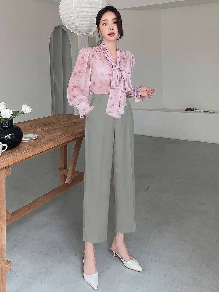 Lightweight Minimalist Solid Color Slant Pocket Relaxed Fit Cropped Pants, Summer