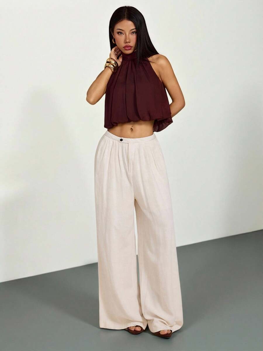 SHEIN PETITE Top corto con fruncido y escote halter de moda y sexy para mujer, adecuado para citas y festivales de música - Café integral - Ver 1