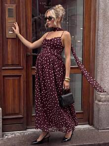 SHEIN Váy hai dây xếp ly in họa tiết chấm bi thanh lịch dành cho bà bầu - màu nâu - Xem 1
