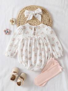 SHEIN 2件套可爱兔子刺绣毛球装饰婴儿连体衣，夏季 - 彩色 - 查看 2
