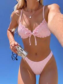Swim Mod Conjunto de bikini de 2 piezas de color rosa vibrante con frente de volantes con textura, lazo en la cintura y plisado, de moda dulce y elegante para fiestas, verano y vacaciones en la playa - Rosa - Ver 1
