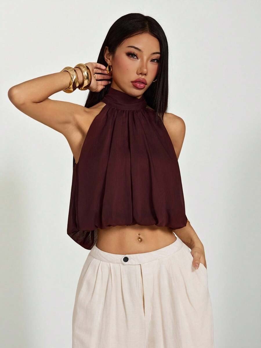 SHEIN PETITE Top corto con fruncido y escote halter de moda y sexy para mujer, adecuado para citas y festivales de música - Café integral - Ver 1