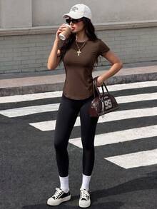 Muchica 女式夏季纯色圆领短袖休闲运动T恤，运动健身衫 - 咖啡棕 - 查看 7