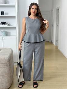 SHEIN LUNE 大码女式格子荷叶边吊带背心和裤子休闲两件套 - 黑與白 - 查看 5