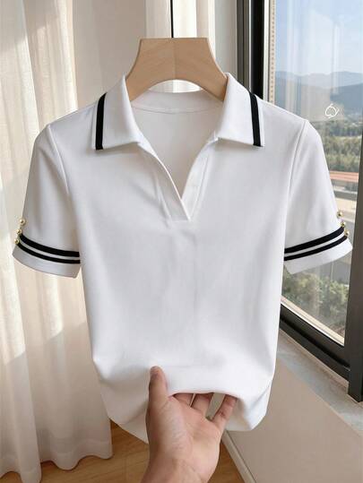 Everyssa 2026 Summer New White Knit Polo Shirt, Contrast Stripe Collar, V-Neck Placket, Short Sleeve Cuff With Stripes + Gold Button Decor, Slim Fit Waist, Suitable For Work, Casual, Campus, Date Outfit