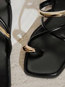 SHUZIA Women's Comfortable Gold Metal Toe Ring Slip-On Flat Sandals - Black - View 5