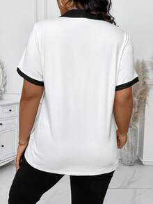 SHEIN CURVE+ 大码女式休闲通勤户外百搭撞色短袖T恤，春夏款 - 白色 - 查看 2
