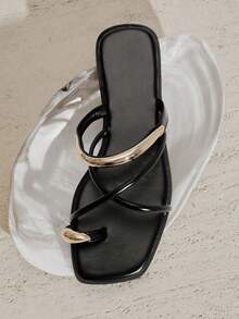 SHUZIA Women's Comfortable Gold Metal Toe Ring Slip-On Flat Sandals - Black - View 7