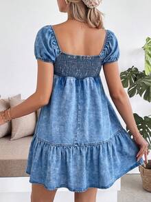 SHEIN Đầm denim bầu tay raglan cổ tim dáng suông, thích hợp mặc đi làm, đi nghỉ mát, tốt nghiệp, phong cách Y2K, dễ thương, thời trang đường phố, quyến rũ, dự tiệc cưới, thanh lịch, công sở, đi biển, tốt nghiệp. Đầm mini denim màu sáng tay phồng cổ tim xếp tầng, phong cách mùa hè thường ngày. Đầm babydoll denim xanh tay phồng cổ tim viền bèo nhún ngắn cho những buổi đi chơi thường ngày. - Màu xanh lam - Xem 6