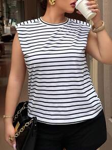 Dazy Plus Crew Neck Fashionable Striped Padded Shoulder Loose Streetwear Plus Size Women T-Shirt, Spring/Summer - Black and White - View 6