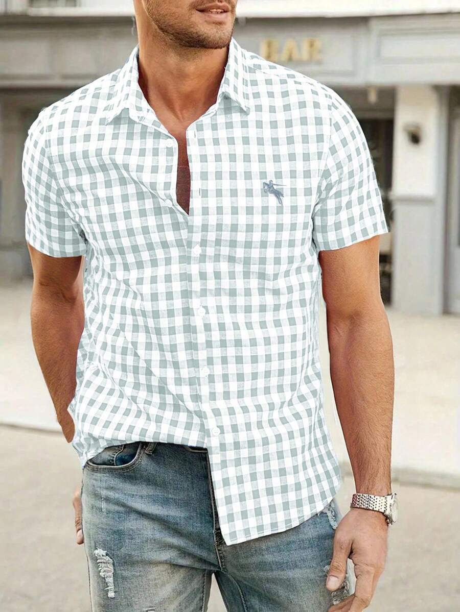 Manfinity Homme Áo sơ mi ngắn tay kẻ caro màu đỏ, logo thêu độc đáo, kiểu dáng tươi mới, năng động và đa năng. - màu xanh lá - Xem 1