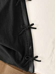 Comfortcana Quần jeans nữ denim mài bạc màu, kiểu dáng thường ngày, có nơ trang trí và xẻ tà bên hông. - màu đen - Xem 5