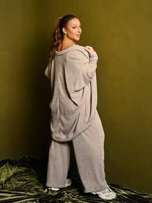 Lele Munniz Plus Size Women 3 Pieces Set: Casual Solid Color Batwing Sleeve Jacket, Camisole, And Wide Leg Pants, Suitable For Spring And Daily Commute Elegant - Apricot - View 3