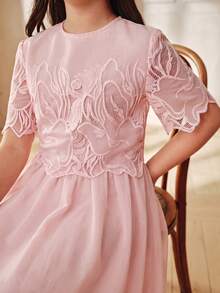 Anewsta Đầm dài cho bé gái mùa xuân/hè kiểu vintage thanh lịch, cổ tròn, tay ngắn, thêu họa tiết, khoét eo, vạt xòe. - Màu Hồng baby - Xem 6