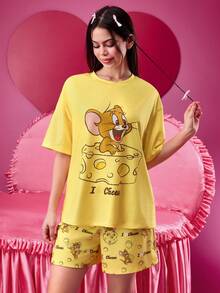 TOM & JERRY X SHEIN Bộ đồ ngủ tay ngắn in họa tiết hoạt hình Jerry phô mai vàng dành cho nữ Bộ đồ ngủ nữ Bộ đồ ngủ Giáng sinh Áo thun vui nhộn ngày lễ tình nhân Bộ 2 món xuân hè dành cho nữ - Màu vàng - Xem 3