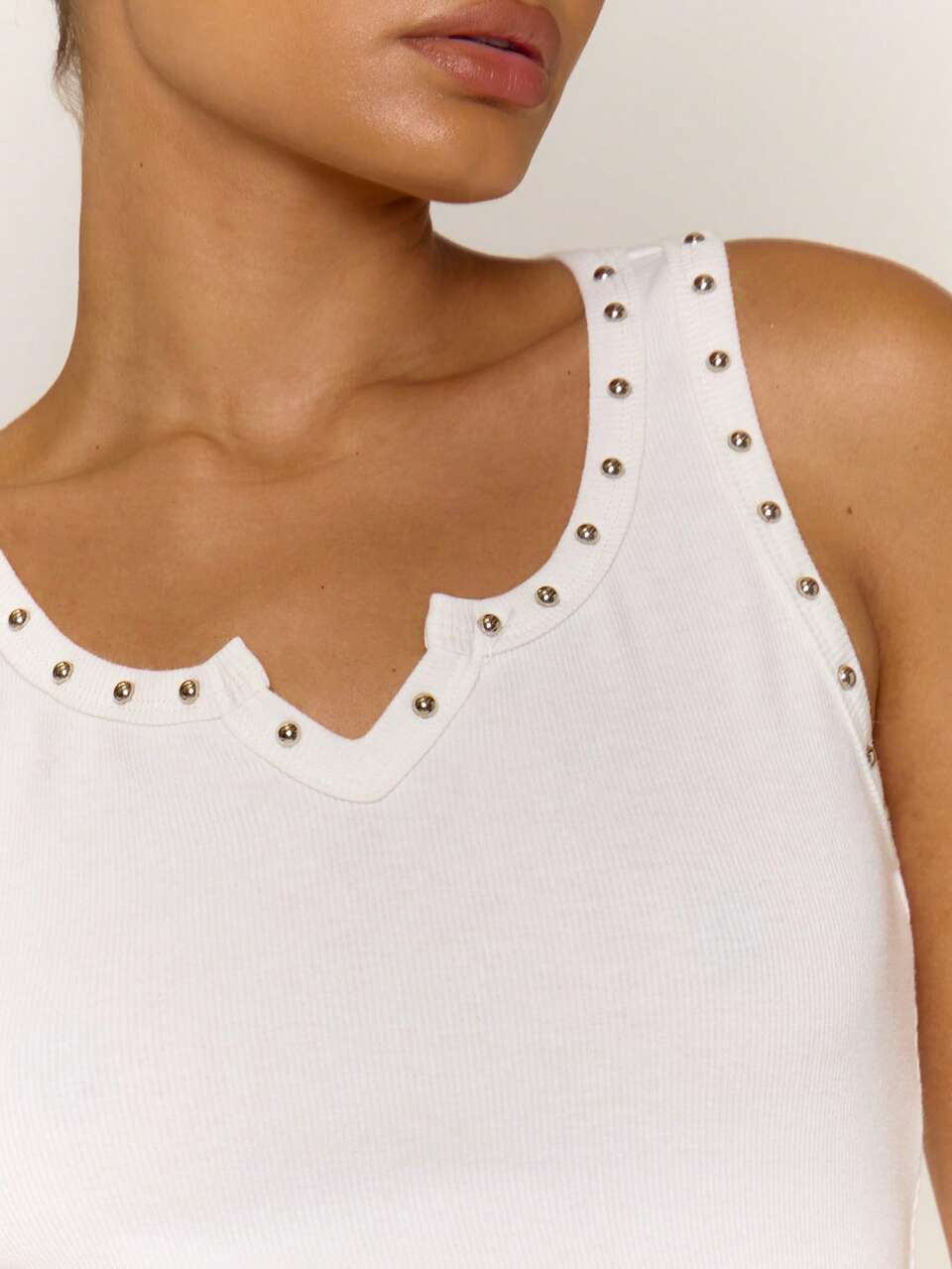 White Ribbed Studded Thick Hem Scoop Neck Fitted Tank Top