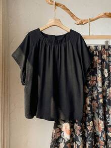 Rusticease Conjunto informal de 2 piezas de talla grande para mujer con camisa de manga raglán de unicolor y falda evasé con estampado floral - Negro - Ver 4