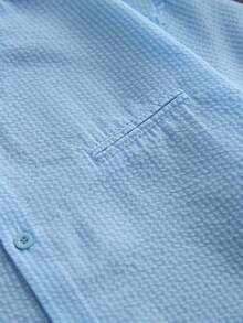 Manfinity Roghcode Camisa de manga corta de estilo casual y holgado de unicolor para hombre - Azul - Ver 4