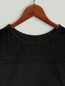EMERY ROSE Light Gray Ribbed Knit Patchwork Hollow Out Short Sleeve Top - Black - View 3