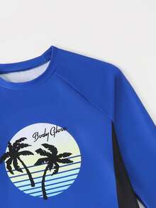 SHEIN 2-Piece Teen Boys Vintage West Coast Surf Style Swimwear Set. Main Body In Vibrant Royal Blue, Contrasted With Black Side Panels. Front Features Retro Sunset & Palm Tree Silhouette Print With "Body Glove" Branded Text In Gradient Sunset Striped & Double Palm Tree Design. Raglan Sleeve Top In Ombre Blue-Green Wave Pattern With All-Over Black Palm Tree Silhouette Print, Perfectly Coordinating With Top. Fashionable, Casual, Suitable For Swimming, Summer Vacation, Beach, Pool Party - Multicolor - View 4
