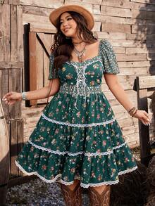 Ceyna Gaun Ukuran Besar Gaya Bohemian Vintage Motif Bunga Patchwork dengan Hiasan Ruffle - Dark Green - View 7