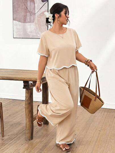 Lounesse Plus Size Women 2pcs Set, Round Neck Color Block Short Sleeve Top And Pants, Casual Daily Wear