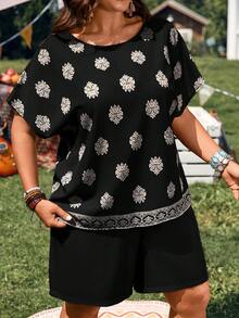 EMERY ROSE Plus Size Women 2-Piece Set: Allover Print Short Sleeve Top And Shorts, Casual Daily Wear - Black - View 3
