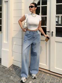 Dazy Plus Damen Loose Fit Jeans in verwaschenem Denim mit Schleife und Strass-Seitennaht-Dekor in Große Größen, geeignet für alle Jahreszeiten - Mittele Waschung - Übersicht 4
