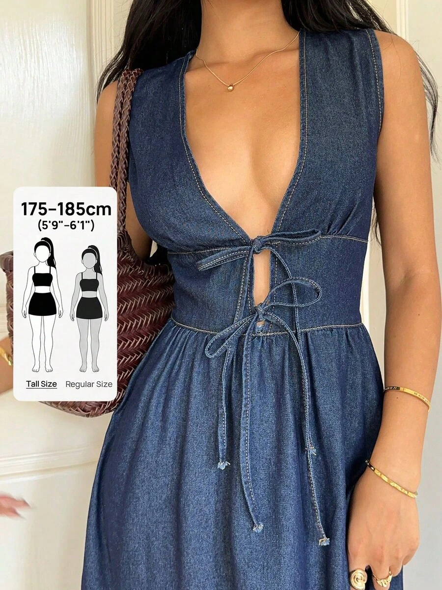 SHEIN Tall Vestido largo de mezclilla con cuello halter y escote profundo en V, cintura con lazo, vestido casual de verano y vacaciones, elegante para mujer. Vestido de mezclilla con escote profundo en V, sin mangas y con cordones, sexy, para verano - Azul lavado oscuro - Ver 1