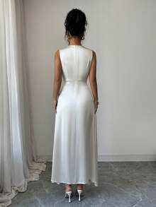 Selianne Women's Spring/Summer Elegant All White Satin Round Neck Faux Pearl Decor Side Ruched Maxi Dress, Suitable For Commuting And Party Occasions - Champagne - View 2
