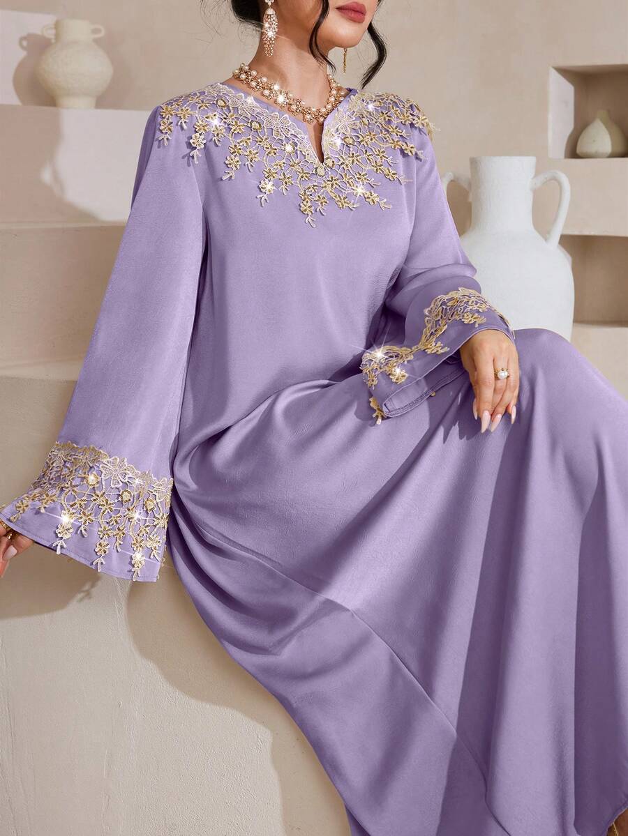 Al Najma Đầm thanh lịch dáng rộng cổ chữ V đính họa tiết thời trang - Màu tím - Xem 1