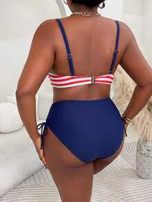 Slaydiva Plus Size Women 2pcs/Set Random Print Underwire Bikini Swimwear, Casual Holiday Outfit - Navy Blue - View 2