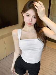 DAZY Women's Solid Colored Pleated Tank Top - White - View 6