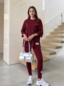Solavon 2 件女士休闲字母印花 T 恤和紧身裤套装 2 件套休闲套装女士女士休闲套装运动服套装女士 - 酒紅色 - 查看 2