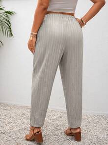 SHEIN PETITE CURVE Calça feminina plus size com bolsos, cintura ajustável e cordão, ideal para férias. - Damasco - Ver 5
