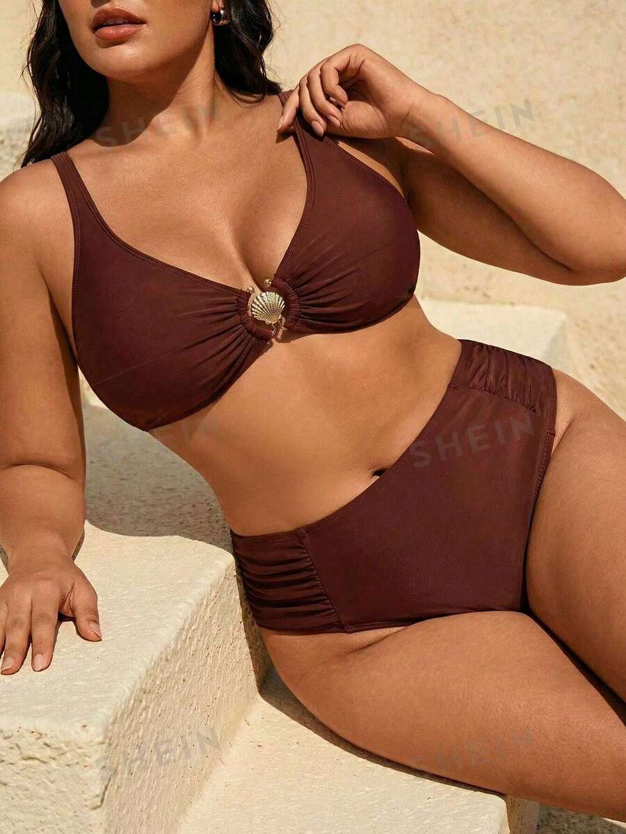 Swim Vcay 大码女式纯色配饰吊带简约上衣搭配褶皱三角泳裤休闲度假泳装套装 - 棕色 - 查看 1